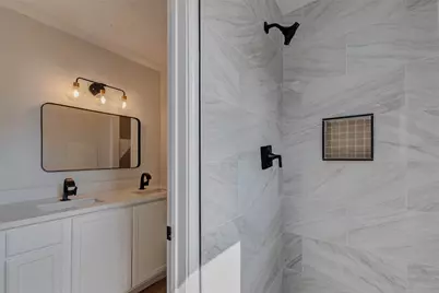 7427 Willow Oak Drive, Baytown, TX 77521 - Photo 14