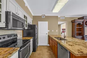 5220 Seawall Blvd, Galveston, TX 77551 - Photo 6