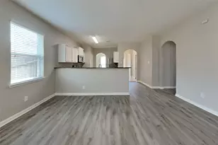 9156 Nina Rd, Conroe, TX 77304 - Photo 4