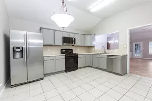 11727 Inga Ln, Houston, TX 77064 - Photo 2