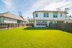 438 Lake Day Dr, Conroe, TX 77304 - Photo 40