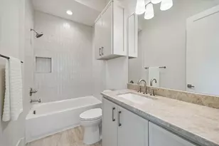 2203 Cheshire Ln, Houston, TX 77018 - Photo 40