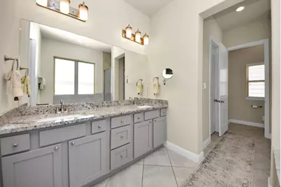 1407 Adell Rose Lane, Houston, TX 77043 - Photo 26