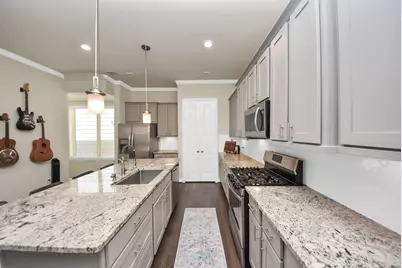 1407 Adell Rose Lane, Houston, TX 77043 - Photo 10