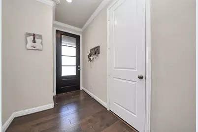 1407 Adell Rose Lane, Houston, TX 77043 - Photo 6