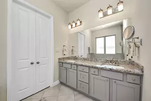 1407 Adell Rose Ln, Houston, TX 77043 - Photo 28