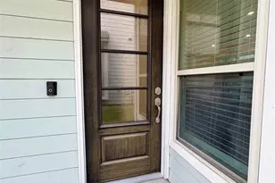 215 Club Crest Ln, Houston, TX 77009 - Photo 4