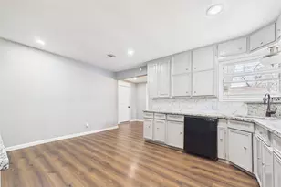 1212 Alamo St, Rosenberg, TX 77471 - Photo 8