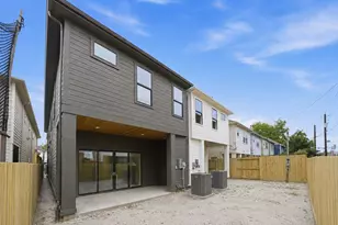 112 E 27th St, Houston, TX 77008 - Photo 4