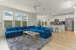 5506 Oakmont Villas Dr, Houston, TX 77091 - Photo 4