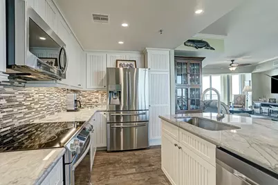 801 E Beach Drive #BC1810, Galveston, TX 77550 - Photo 6