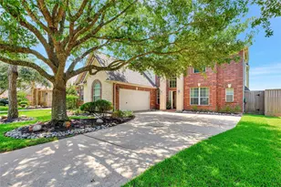 5216 Hidden Brook Ln, League City, TX 77573 - Photo 1