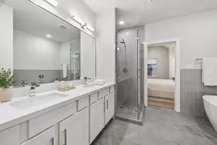 6382 Paddington Bnd Dr, Houston, TX 77008 - Photo 8