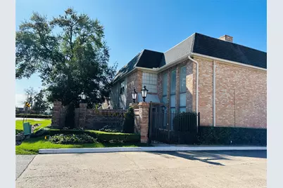 2224 S Piney Point Road #114, Houston, TX 77063 - Photo 2