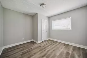 3121 Proswimmer St, Houston, TX 77088 - Photo 6