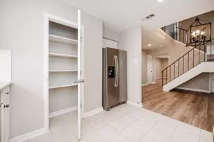 5005 Georgi Ln, Houston, TX 77092 - Photo 12