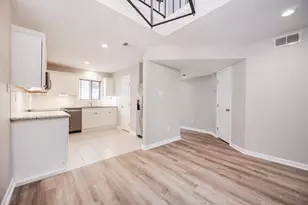 5005 Georgi Ln, Houston, TX 77092 - Photo 6
