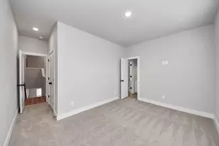 5806 Francis Oak Pl, Houston, TX 77091 - Photo 18