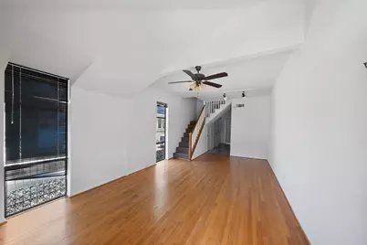 518 Hawthorne Street #2, Houston, TX 77006 - Photo 4