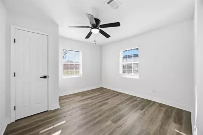 8115 Betty Boop Street, Houston, TX 77028 - Photo 2