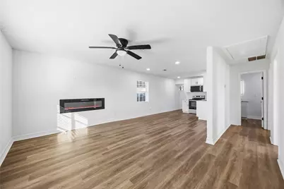 8115 Betty Boop Street, Houston, TX 77028 - Photo 12