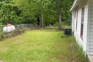 850 Slade St, Coldspring, TX 77331 - Photo 28