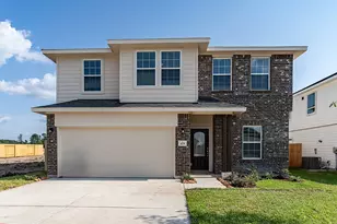 425 Monarch Trl, Huntsville, TX 77340 - Photo 1