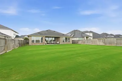 213 Lakehouse Landing Drive, Katy, TX 77493 - Photo 14