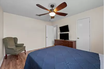 610 Oak Berry Drive, Kemah, TX 77565 - Photo 28