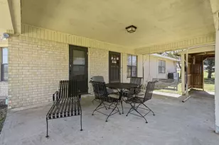 4678 Hwy 90, Madisonville, TX 77864 - Photo 26