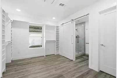 4929 Creekmont Drive, Houston, TX 77091 - Photo 16