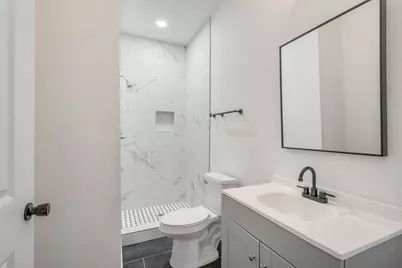 906 E Washington Avenue, Navasota, TX 77868 - Photo 12