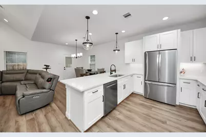 12015 Rockview Dr, Conroe, TX 77306 - Photo 12