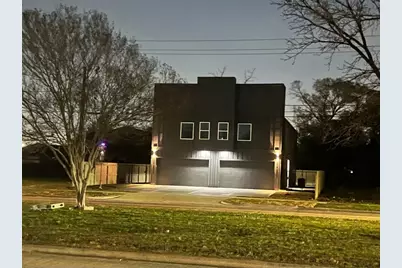 727 S Victory Drive #B, Houston, TX 77088 - Photo 1