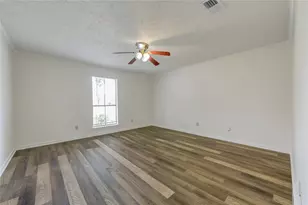 10122 Sageglow Dr, Houston, TX 77089 - Photo 18