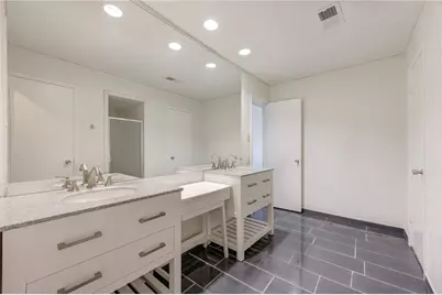 10122 Sageglow Drive, Houston, TX 77089 - Photo 24