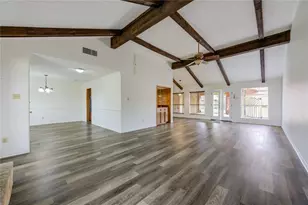 10122 Sageglow Dr, Houston, TX 77089 - Photo 8