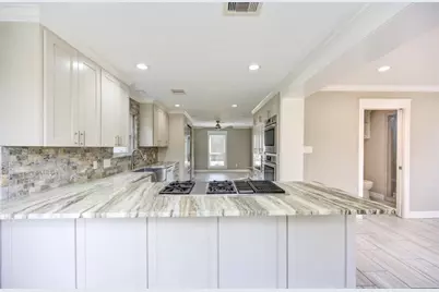 303 Old Bayou Drive, Dickinson, TX 77539 - Photo 24