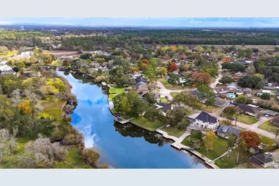 303 Old Bayou Drive, Dickinson, TX 77539 - Photo 48