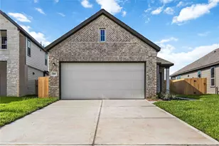 3066 Arrow Wood Dr, Brookshire, TX 77423 - Photo 1
