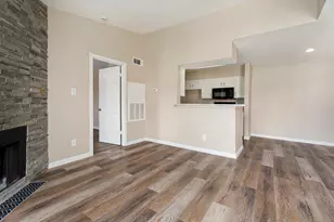 18800 Egret Bay Blvd, Webster, TX 77058 - Photo 4