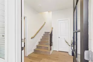 2306 Kolbe Cold Spgs Ln, Houston, TX 77055 - Photo 4