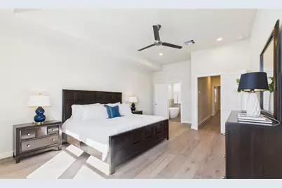 2306 Kolbe Cold Springs Lane, Houston, TX 77055 - Photo 2