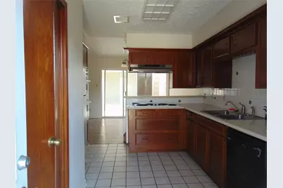 30 Barcelona Court, Missouri City, TX 77459 - Photo 10
