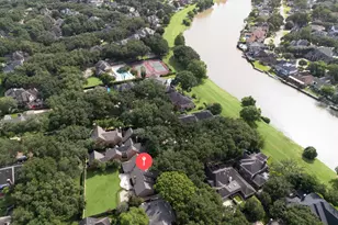 1419 Camelot Pl, Sugar Land, TX 77478 - Photo 4