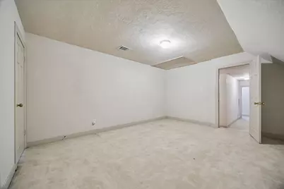 1419 Camelot Place, Sugar Land, TX 77478 - Photo 30