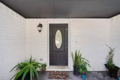 1011 Kensington Drive, Pearland, TX 77584 - Photo 4