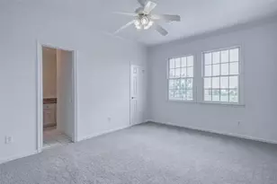 10713 Greenwillow St, Houston, TX 77035 - Photo 36