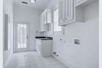 10713 Greenwillow Street, Houston, TX 77035 - Photo 48