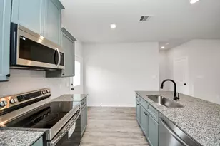 18745 Loom dr, Conroe, TX 77306 - Photo 8
